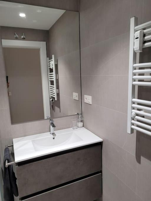 Apartamento Azabache Saragossa Exterior foto