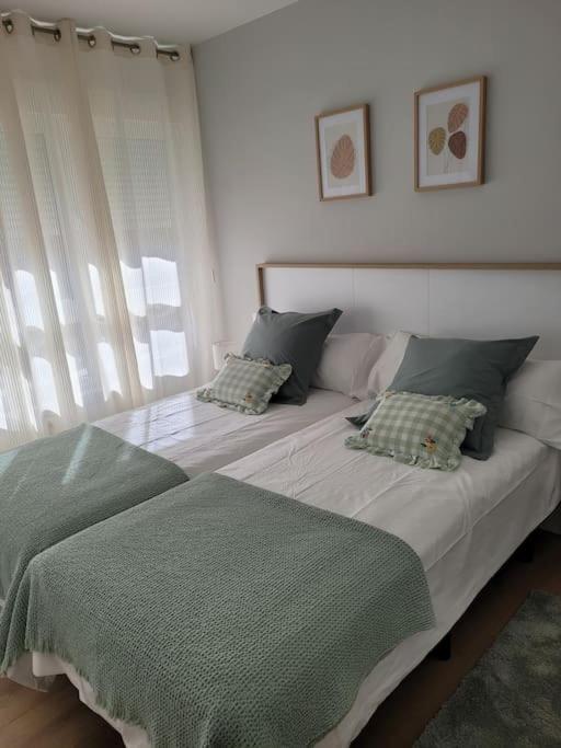 Apartamento Azabache Saragossa Exterior foto